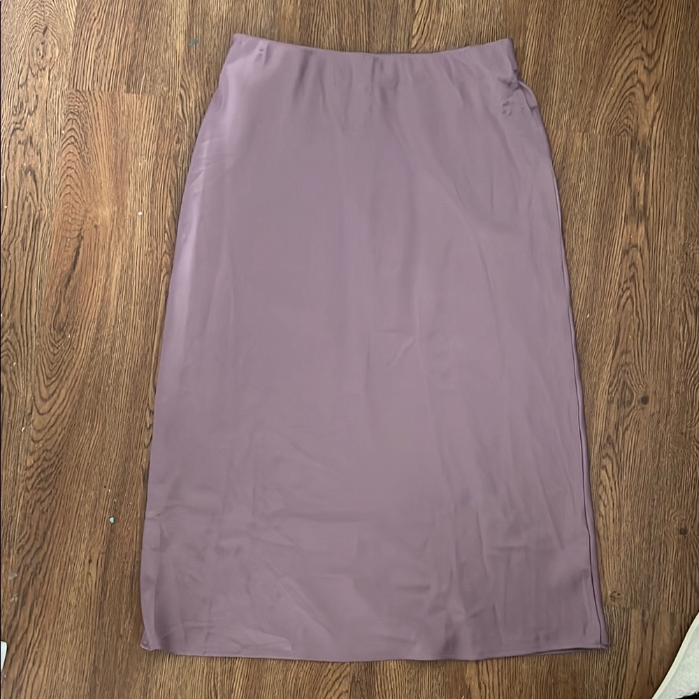 Elegant Mauve Skirt